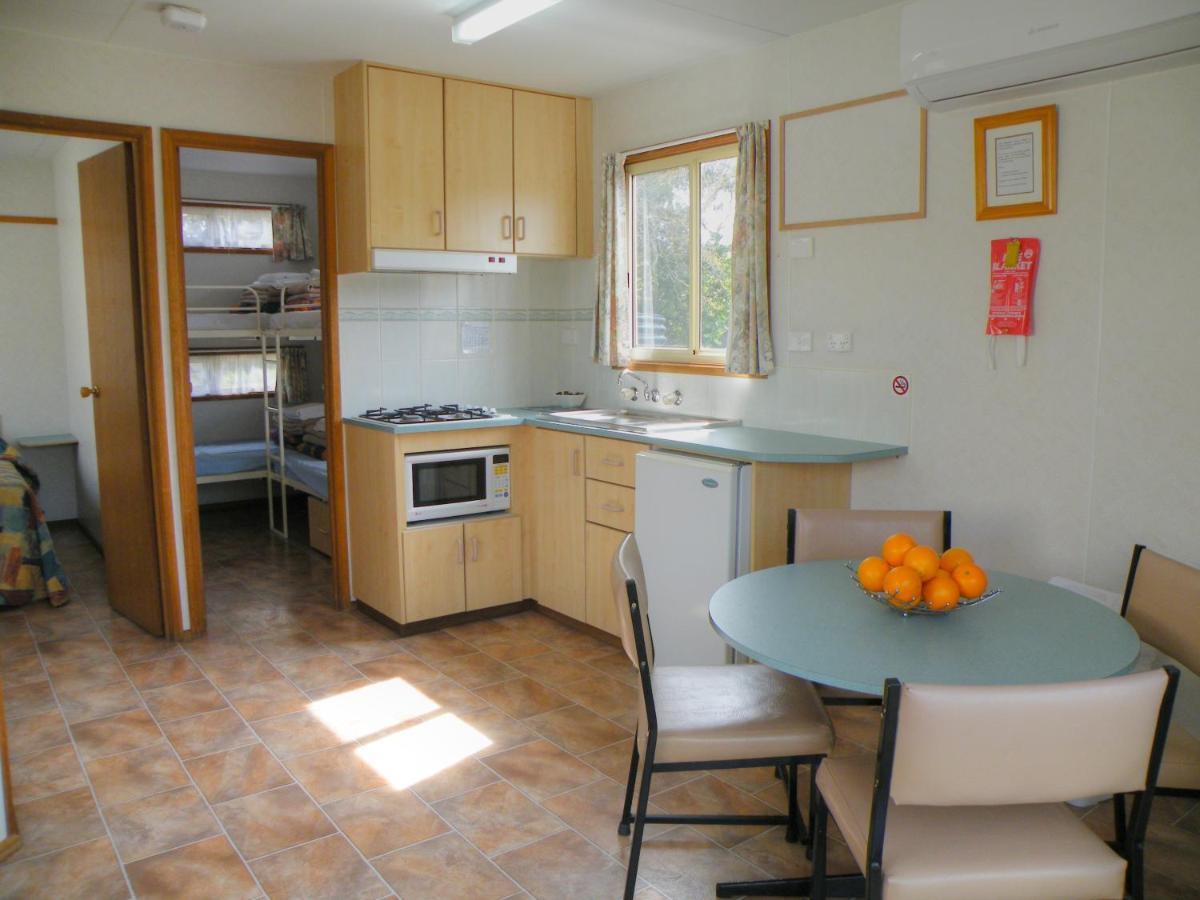 Lake Hamilton Motor Village And Caravan Park ห้อง รูปภาพ